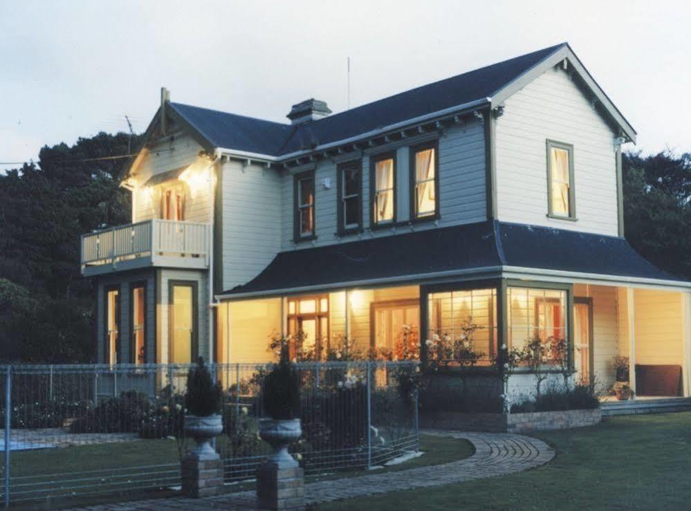 Tairoa Lodge & Cottage Hawera Exterior photo